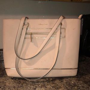 Micheal Kors tote purse